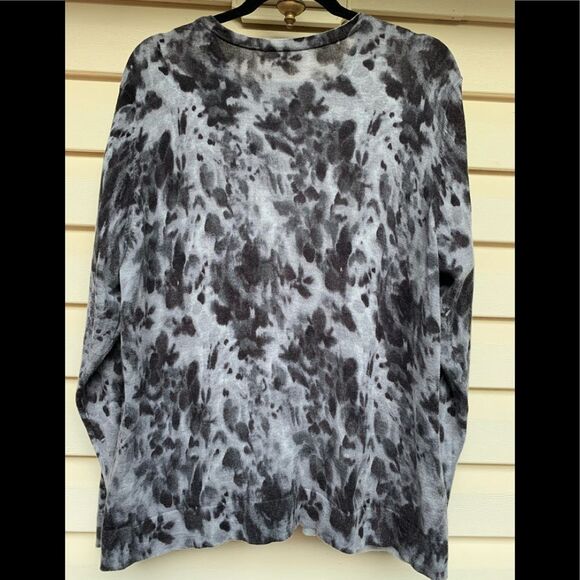 Coldwater Creek dark/light grey tiedye sweather, front buttons, long sleeves, 2X - Picture 3 of 8